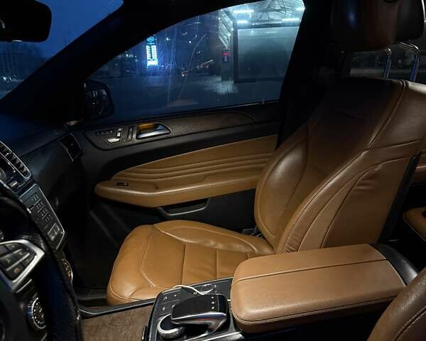 Белый Мерседес ГЛЕ-Класс, объемом двигателя 3 л и пробегом 182 тыс. км за 37000 $, фото 31 на Automoto.ua