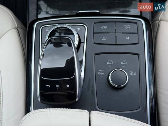 Белый Мерседес ГЛЕ-Класс, объемом двигателя 3 л и пробегом 175 тыс. км за 37800 $, фото 20 на Automoto.ua