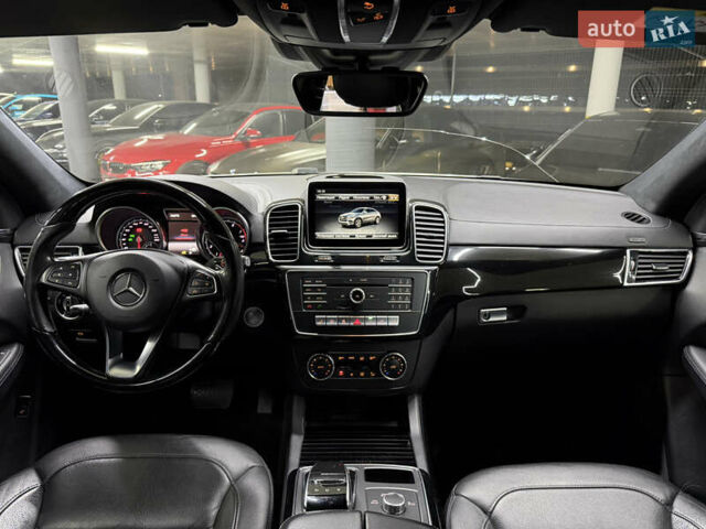 Белый Мерседес ГЛЕ-Класс, объемом двигателя 3 л и пробегом 114 тыс. км за 36500 $, фото 25 на Automoto.ua