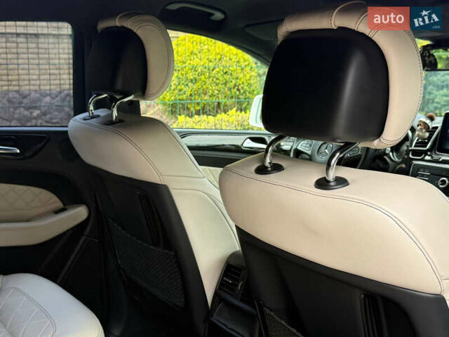 Белый Мерседес ГЛЕ-Класс, объемом двигателя 3 л и пробегом 175 тыс. км за 37800 $, фото 29 на Automoto.ua