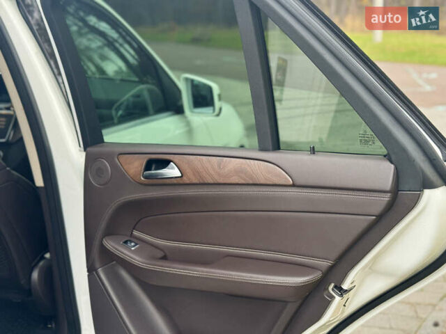 Білий Мерседес ГЛЕ-Клас, об'ємом двигуна 2.14 л та пробігом 147 тис. км за 26000 $, фото 23 на Automoto.ua