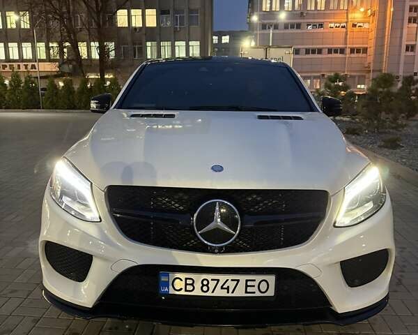 Белый Мерседес ГЛЕ-Класс, объемом двигателя 3 л и пробегом 182 тыс. км за 37000 $, фото 18 на Automoto.ua