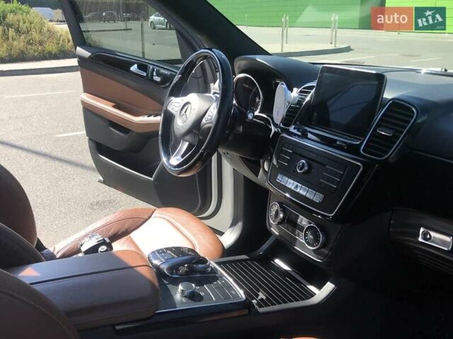 Белый Мерседес ГЛЕ-Класс, объемом двигателя 3 л и пробегом 188 тыс. км за 29500 $, фото 41 на Automoto.ua