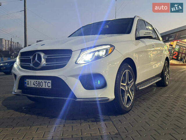 Белый Мерседес ГЛЕ-Класс, объемом двигателя 3 л и пробегом 160 тыс. км за 35500 $, фото 2 на Automoto.ua