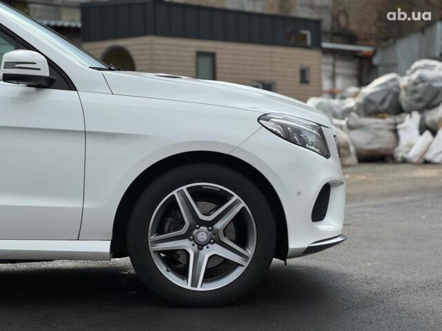 Белый Мерседес ГЛЕ-Класс, объемом двигателя 2.1 л и пробегом 101 тыс. км за 31990 $, фото 16 на Automoto.ua