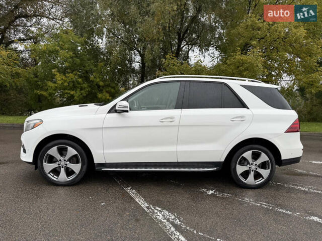 Белый Мерседес ГЛЕ-Класс, объемом двигателя 3.5 л и пробегом 80 тыс. км за 29900 $, фото 7 на Automoto.ua
