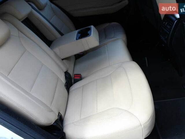 Белый Мерседес ГЛЕ-Класс, объемом двигателя 2.2 л и пробегом 123 тыс. км за 30900 $, фото 19 на Automoto.ua