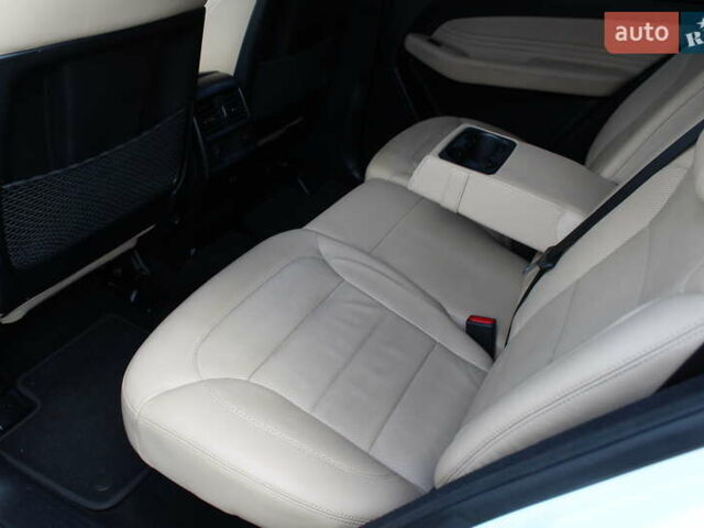 Белый Мерседес ГЛЕ-Класс, объемом двигателя 2.2 л и пробегом 123 тыс. км за 30900 $, фото 17 на Automoto.ua