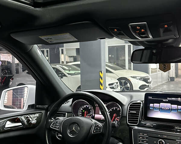 Мерседес ГЛЕ-Класс 2016 в Одессе на Automoto.ua Белый Мерседес ГЛЕ-Класс, объемом двигателя 3.5 л и пробегом 139 тыс. км за 26500 $, фото 11 на Automoto.ua