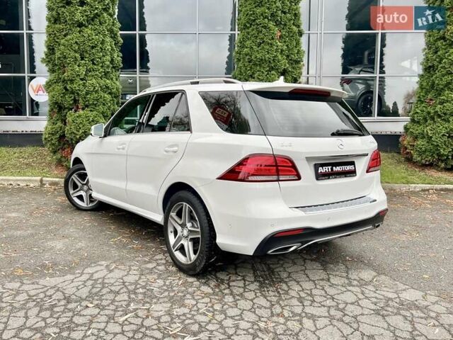 Белый Мерседес ГЛЕ-Класс, объемом двигателя 2.14 л и пробегом 101 тыс. км за 36777 $, фото 5 на Automoto.ua