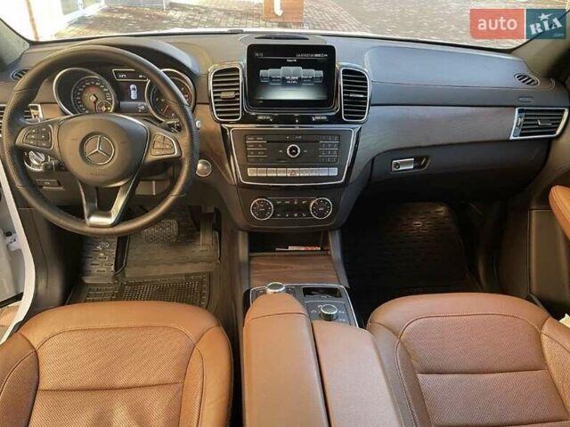 Мерседес ГЛЕ-Класс 2016 в Белой Церкве на Automoto.ua Белый Мерседес ГЛЕ-Класс, объемом двигателя 2.14 л и пробегом 198 тыс. км за 32999 $, фото 5 на Automoto.ua