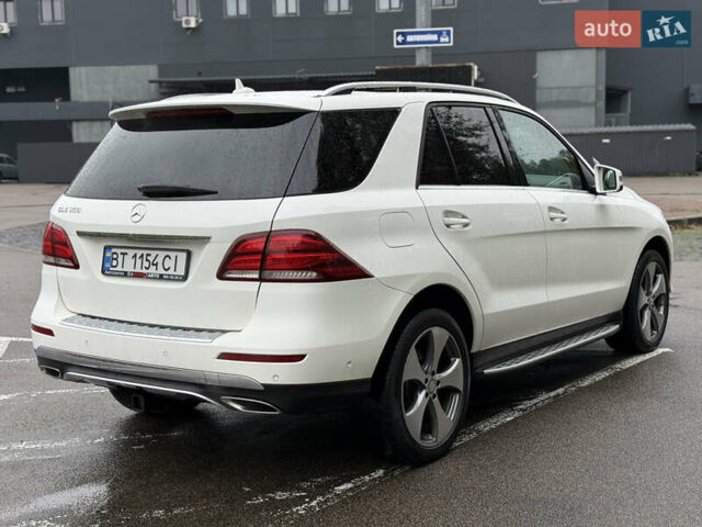 Белый Мерседес ГЛЕ-Класс, объемом двигателя 3.5 л и пробегом 80 тыс. км за 29900 $, фото 10 на Automoto.ua