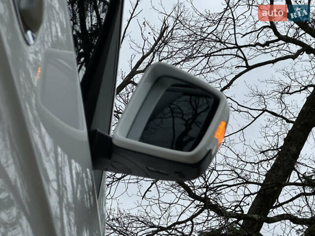 Белый Мерседес ГЛЕ-Класс, объемом двигателя 3 л и пробегом 198 тыс. км за 26500 $, фото 32 на Automoto.ua