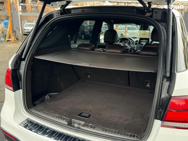 Белый Мерседес ГЛЕ-Класс, объемом двигателя 2.1 л и пробегом 101 тыс. км за 31990 $, фото 65 на Automoto.ua