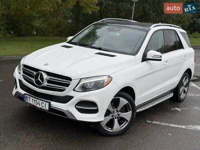 Белый Мерседес ГЛЕ-Класс, объемом двигателя 3.5 л и пробегом 80 тыс. км за 29900 $, фото 1 на Automoto.ua