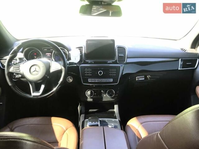 Белый Мерседес ГЛЕ-Класс, объемом двигателя 3 л и пробегом 188 тыс. км за 29500 $, фото 42 на Automoto.ua