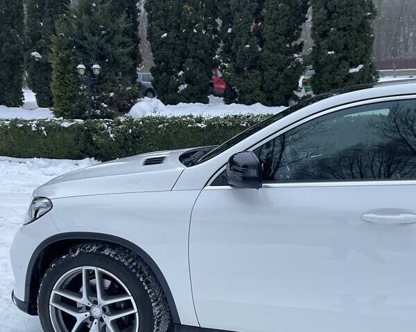 Белый Мерседес ГЛЕ-Класс, объемом двигателя 2.99 л и пробегом 179 тыс. км за 43950 $, фото 13 на Automoto.ua