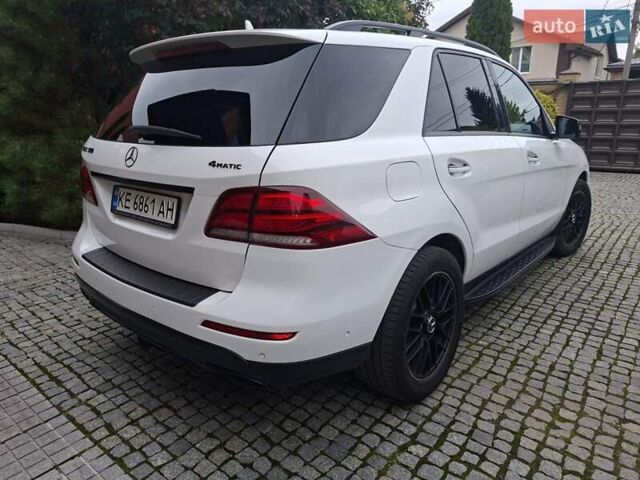 Мерседес ГЛЕ-Клас 2016 у Дніпро (Дніпропетровську) на Automoto.ua Білий Мерседес ГЛЕ-Клас, об'ємом двигуна 3.5 л та пробігом 208 тис. км за 25000 $, фото 4 на Automoto.ua