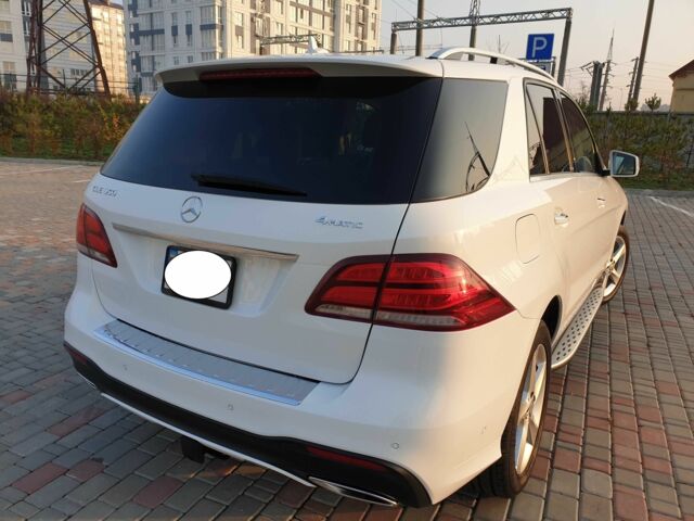 Белый Мерседес ГЛЕ-Класс, объемом двигателя 3.5 л и пробегом 108 тыс. км за 27499 $, фото 12 на Automoto.ua