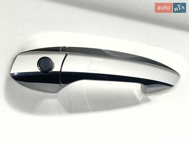 Белый Мерседес ГЛЕ-Класс, объемом двигателя 3 л и пробегом 188 тыс. км за 29500 $, фото 16 на Automoto.ua