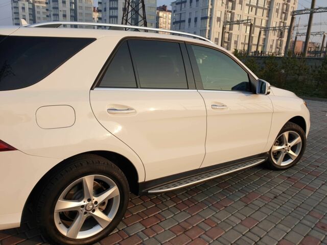 Белый Мерседес ГЛЕ-Класс, объемом двигателя 3.5 л и пробегом 108 тыс. км за 27499 $, фото 11 на Automoto.ua