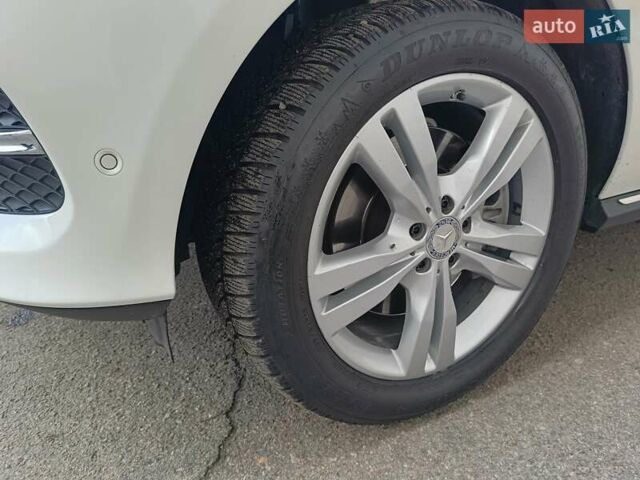 Белый Мерседес ГЛЕ-Класс, объемом двигателя 3 л и пробегом 59 тыс. км за 38300 $, фото 19 на Automoto.ua