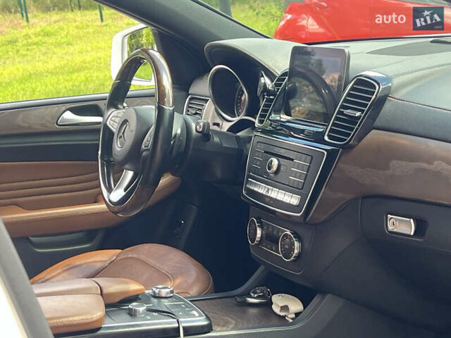 Белый Мерседес ГЛЕ-Класс, объемом двигателя 2.99 л и пробегом 198 тыс. км за 36999 $, фото 5 на Automoto.ua