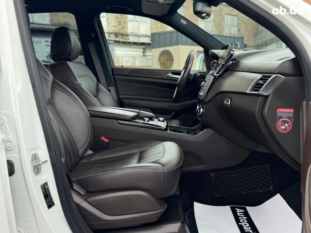 Белый Мерседес ГЛЕ-Класс, объемом двигателя 2.1 л и пробегом 101 тыс. км за 31990 $, фото 62 на Automoto.ua