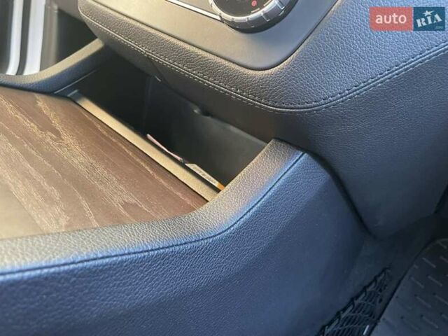 Мерседес ГЛЕ-Класс 2016 в Белой Церкве на Automoto.ua Белый Мерседес ГЛЕ-Класс, объемом двигателя 2.14 л и пробегом 198 тыс. км за 32999 $, фото 9 на Automoto.ua