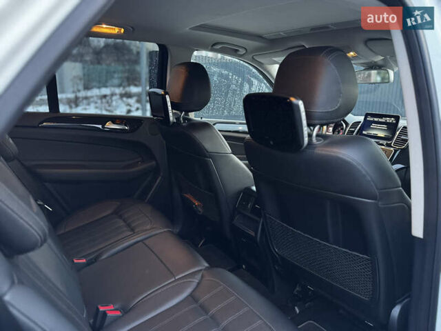 Білий Мерседес ГЛЕ-Клас, об'ємом двигуна 2.14 л та пробігом 132 тис. км за 33000 $, фото 28 на Automoto.ua