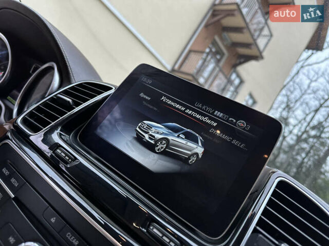 Белый Мерседес ГЛЕ-Класс, объемом двигателя 3 л и пробегом 198 тыс. км за 26500 $, фото 94 на Automoto.ua