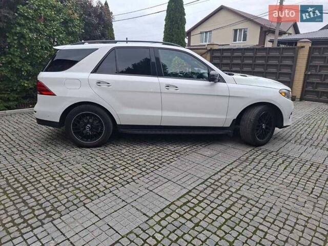 Мерседес ГЛЕ-Клас 2016 у Дніпро (Дніпропетровську) на Automoto.ua Білий Мерседес ГЛЕ-Клас, об'ємом двигуна 3.5 л та пробігом 208 тис. км за 25000 $, фото 8 на Automoto.ua