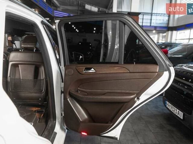 Белый Мерседес ГЛЕ-Класс, объемом двигателя 2.14 л и пробегом 179 тыс. км за 27900 $, фото 7 на Automoto.ua