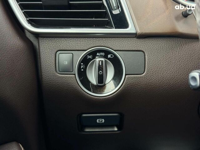 Белый Мерседес ГЛЕ-Класс, объемом двигателя 2.1 л и пробегом 101 тыс. км за 31990 $, фото 43 на Automoto.ua