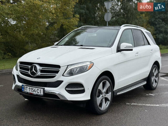 Белый Мерседес ГЛЕ-Класс, объемом двигателя 3.5 л и пробегом 80 тыс. км за 29900 $, фото 6 на Automoto.ua