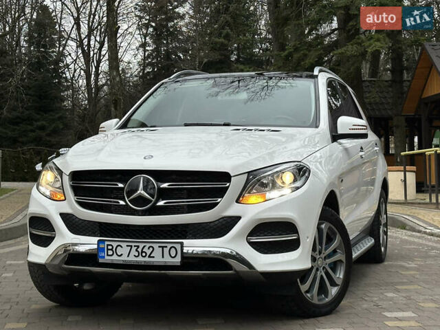 Белый Мерседес ГЛЕ-Класс, объемом двигателя 3 л и пробегом 198 тыс. км за 26500 $, фото 11 на Automoto.ua