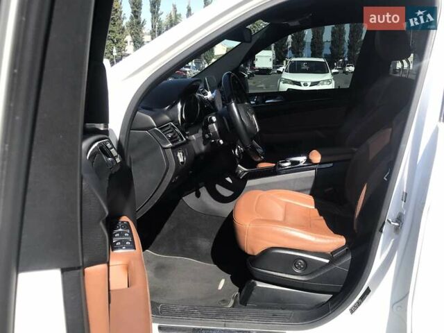 Белый Мерседес ГЛЕ-Класс, объемом двигателя 3 л и пробегом 188 тыс. км за 29500 $, фото 27 на Automoto.ua