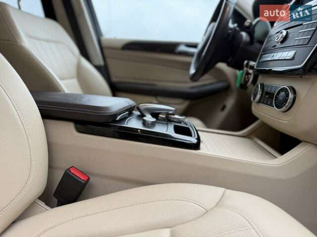 Белый Мерседес ГЛЕ-Класс, объемом двигателя 3.5 л и пробегом 80 тыс. км за 29900 $, фото 14 на Automoto.ua