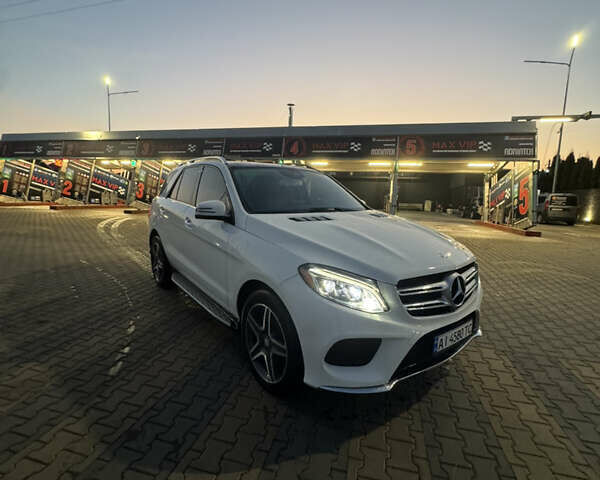 Белый Мерседес ГЛЕ-Класс, объемом двигателя 3 л и пробегом 160 тыс. км за 35500 $, фото 3 на Automoto.ua