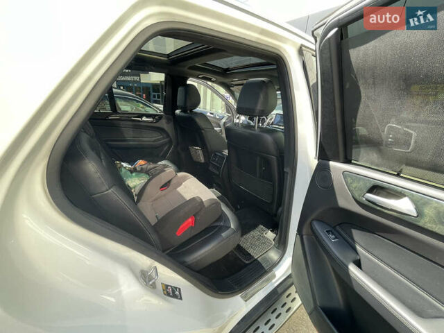 Белый Мерседес ГЛЕ-Класс, объемом двигателя 3.5 л и пробегом 100 тыс. км за 40500 $, фото 7 на Automoto.ua