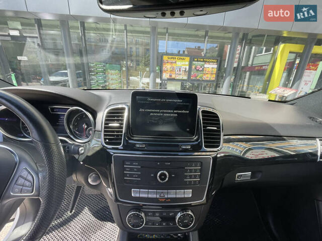 Белый Мерседес ГЛЕ-Класс, объемом двигателя 3.5 л и пробегом 100 тыс. км за 40500 $, фото 3 на Automoto.ua