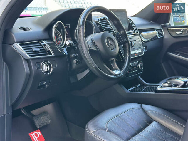 Білий Мерседес ГЛЕ-Клас, об'ємом двигуна 3.5 л та пробігом 237 тис. км за 22900 $, фото 45 на Automoto.ua