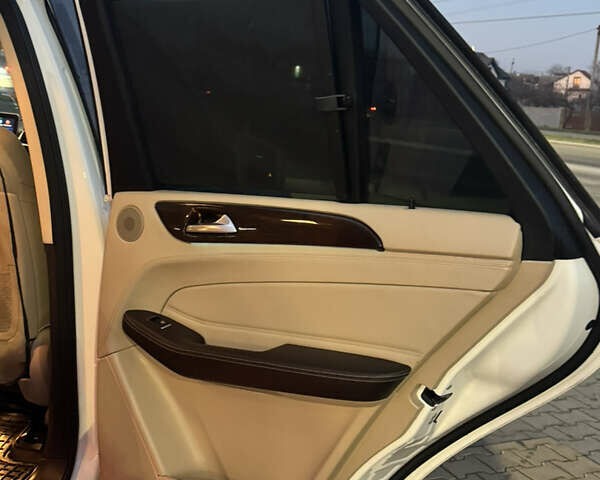 Белый Мерседес ГЛЕ-Класс, объемом двигателя 3 л и пробегом 160 тыс. км за 35500 $, фото 36 на Automoto.ua