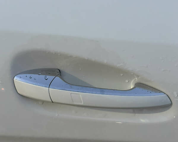 Белый Мерседес ГЛЕ-Класс, объемом двигателя 3 л и пробегом 160 тыс. км за 35500 $, фото 13 на Automoto.ua