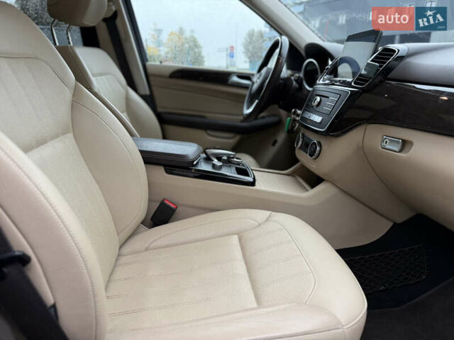 Белый Мерседес ГЛЕ-Класс, объемом двигателя 3.5 л и пробегом 80 тыс. км за 29900 $, фото 13 на Automoto.ua