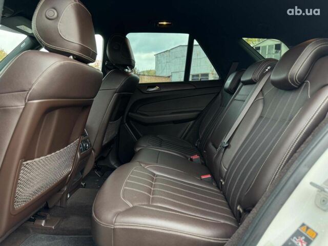 Белый Мерседес ГЛЕ-Класс, объемом двигателя 2.1 л и пробегом 101 тыс. км за 31990 $, фото 49 на Automoto.ua