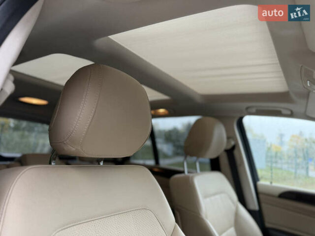 Белый Мерседес ГЛЕ-Класс, объемом двигателя 3.5 л и пробегом 80 тыс. км за 29900 $, фото 12 на Automoto.ua
