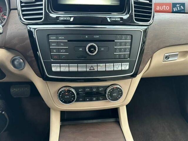 Белый Мерседес ГЛЕ-Класс, объемом двигателя 3 л и пробегом 59 тыс. км за 38300 $, фото 13 на Automoto.ua