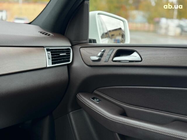 Белый Мерседес ГЛЕ-Класс, объемом двигателя 2.1 л и пробегом 101 тыс. км за 31990 $, фото 37 на Automoto.ua