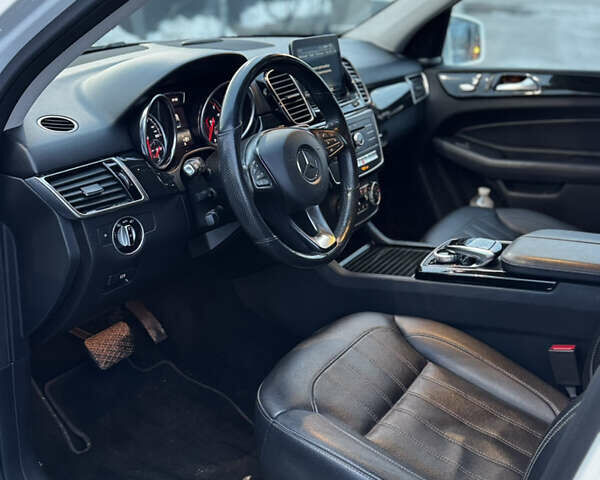 Білий Мерседес ГЛЕ-Клас, об'ємом двигуна 2.14 л та пробігом 132 тис. км за 33000 $, фото 34 на Automoto.ua